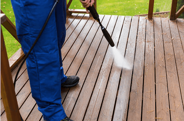 mesquite deck cleaning